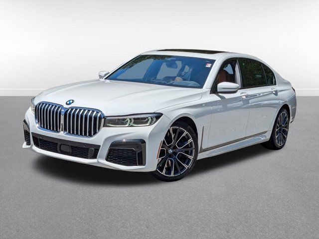 2022 BMW 7 Series 740i