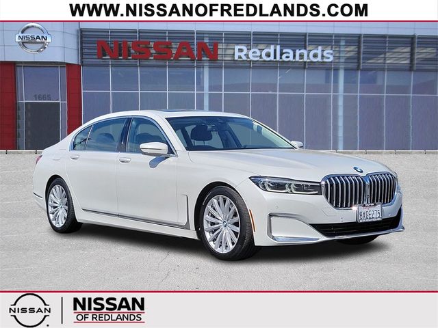 2022 BMW 7 Series 740i