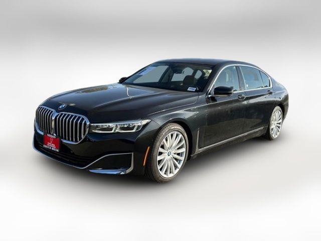 2022 BMW 7 Series 740i