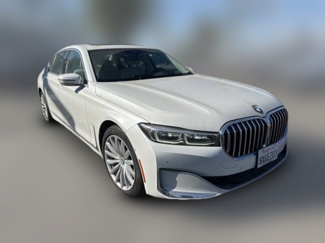 2022 BMW 7 Series 740i