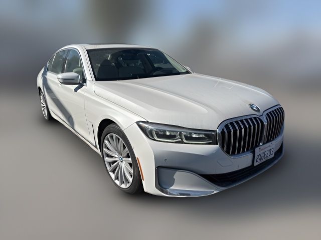 2022 BMW 7 Series 740i