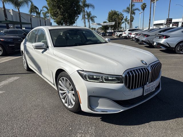 2022 BMW 7 Series 740i