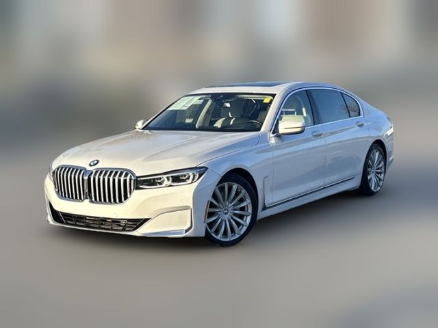 2022 BMW 7 Series 740i