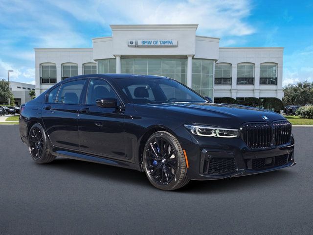 2022 BMW 7 Series 740i