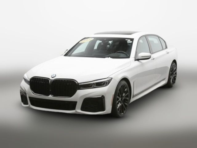 2022 BMW 7 Series 740i