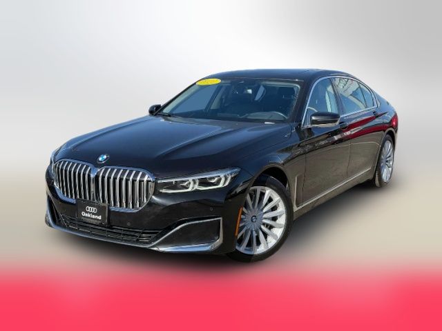 2022 BMW 7 Series 740i