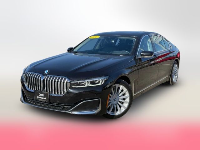 2022 BMW 7 Series 740i