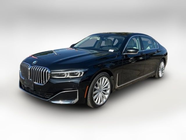 2022 BMW 7 Series 740i