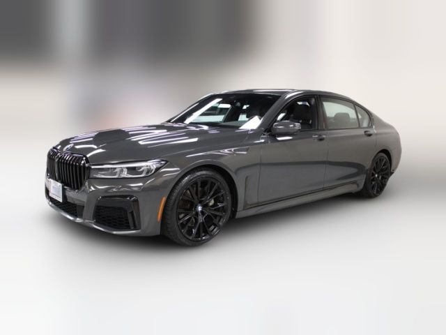 2022 BMW 7 Series 740i