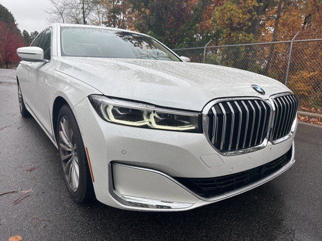 2022 BMW 7 Series 740i