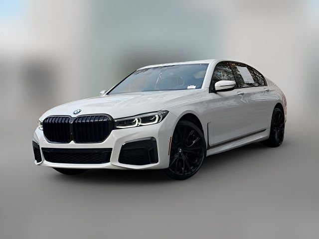 2022 BMW 7 Series 740i