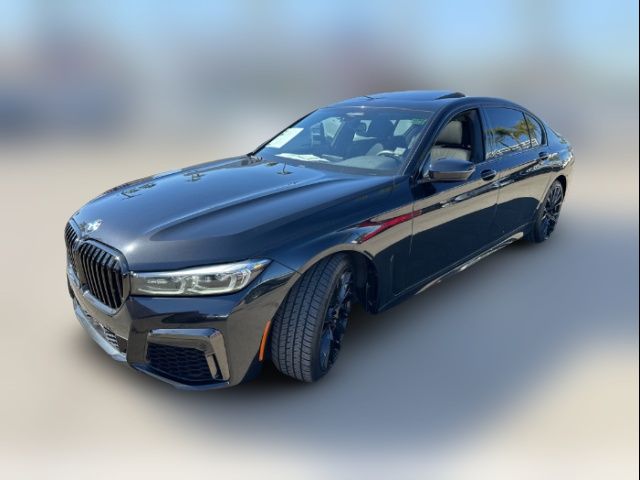 2022 BMW 7 Series 740i