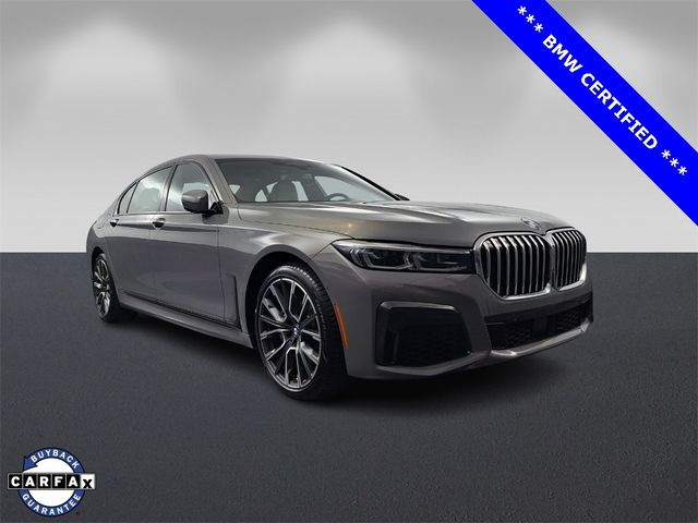 2022 BMW 7 Series 740i