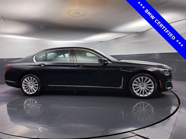 2022 BMW 7 Series 740i