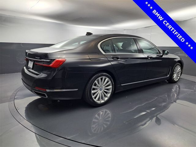 2022 BMW 7 Series 740i