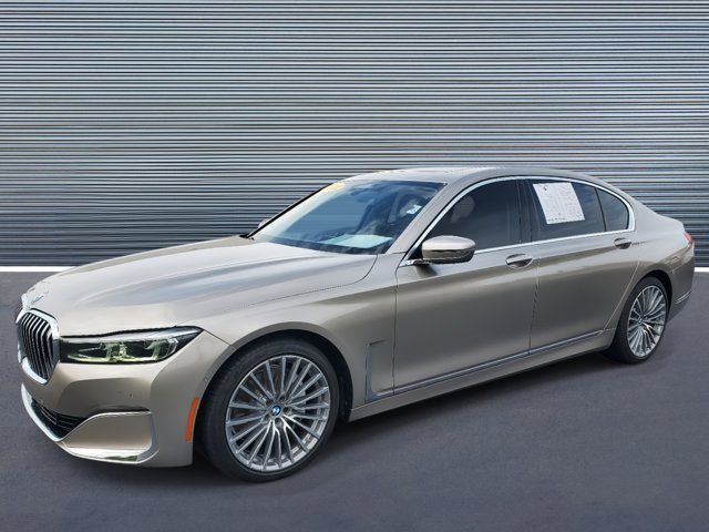 2022 BMW 7 Series 740i