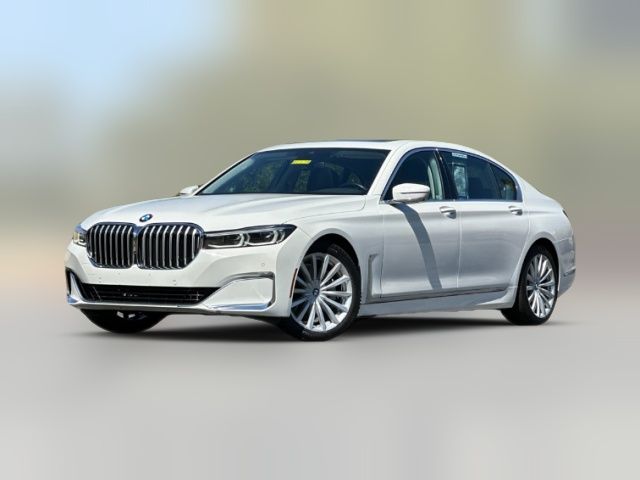 2022 BMW 7 Series 740i