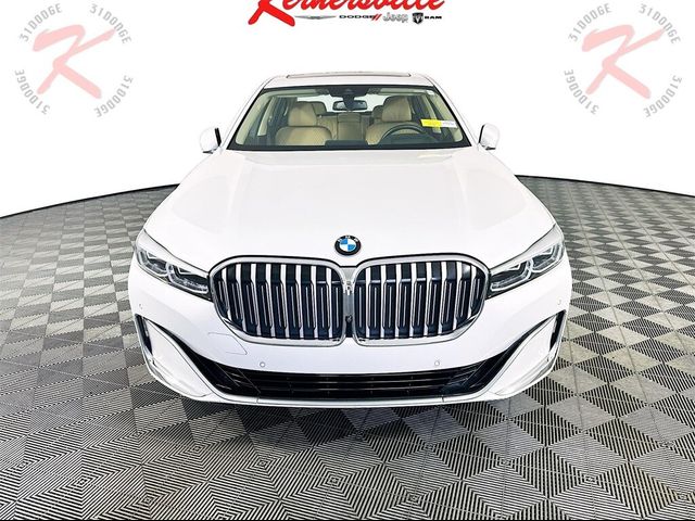 2022 BMW 7 Series 740i