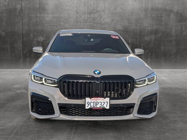 2022 BMW 7 Series 740i