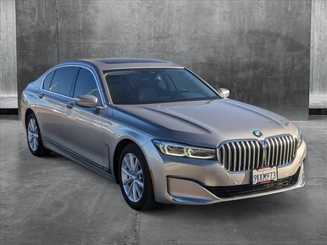 2022 BMW 7 Series 740i