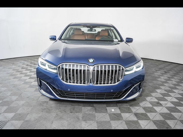 2022 BMW 7 Series 740i