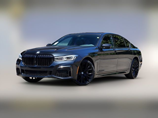 2022 BMW 7 Series 740i