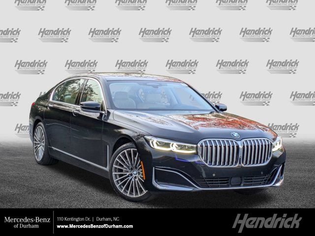 2022 BMW 7 Series 740i