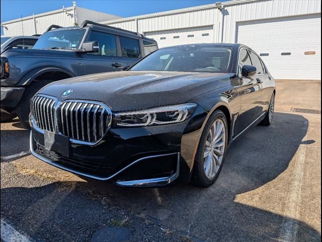 2022 BMW 7 Series 740i