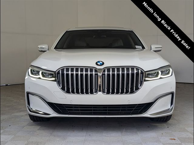 2022 BMW 7 Series 740i