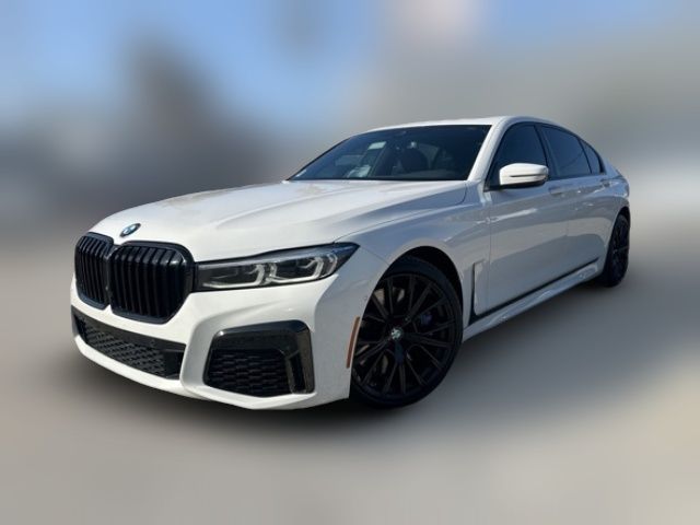 2022 BMW 7 Series 740i