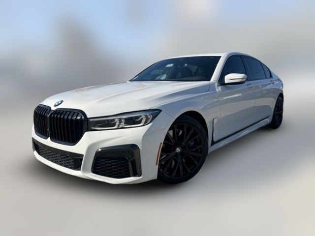 2022 BMW 7 Series 740i