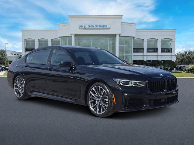 2022 BMW 7 Series 740i