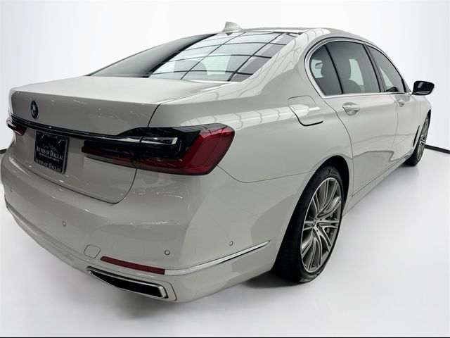 2022 BMW 7 Series 740i