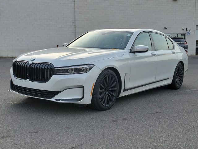 2022 BMW 7 Series 740i