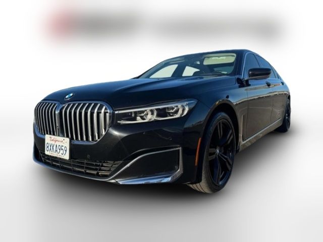 2022 BMW 7 Series 740i