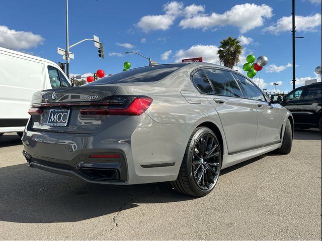 2022 BMW 7 Series 740i