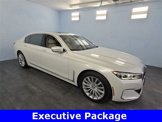 2022 BMW 7 Series 740i xDrive