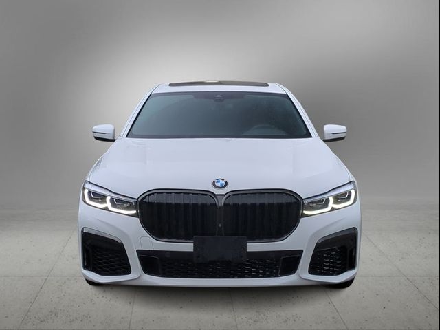 2022 BMW 7 Series 740i xDrive