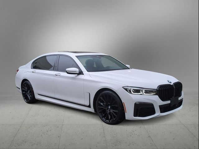 2022 BMW 7 Series 740i xDrive