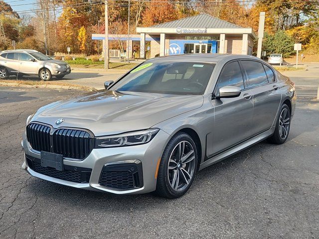 2022 BMW 7 Series 740i xDrive