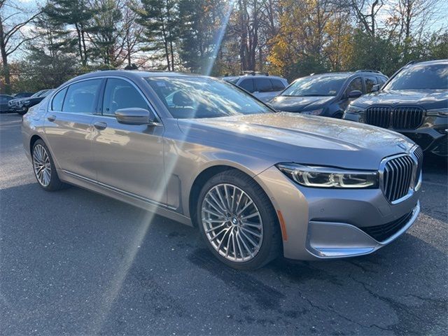 2022 BMW 7 Series 740i xDrive