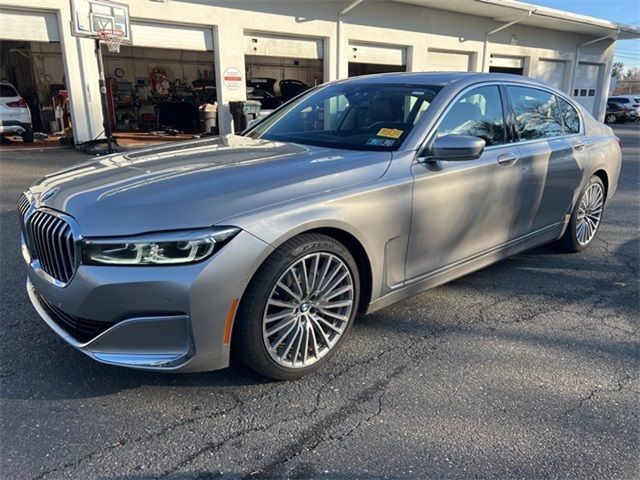 2022 BMW 7 Series 740i xDrive