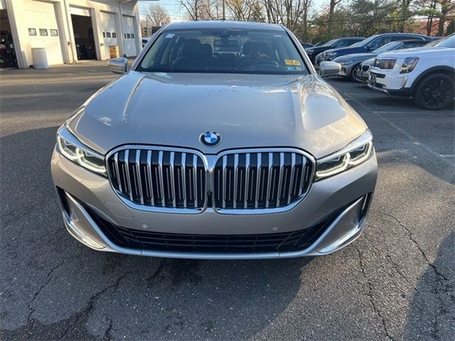 2022 BMW 7 Series 740i xDrive