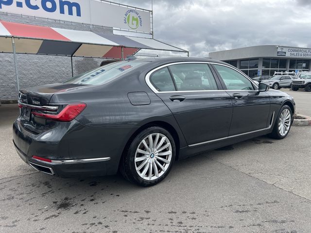 2022 BMW 7 Series 740i xDrive