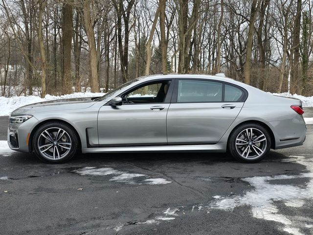 2022 BMW 7 Series 740i xDrive