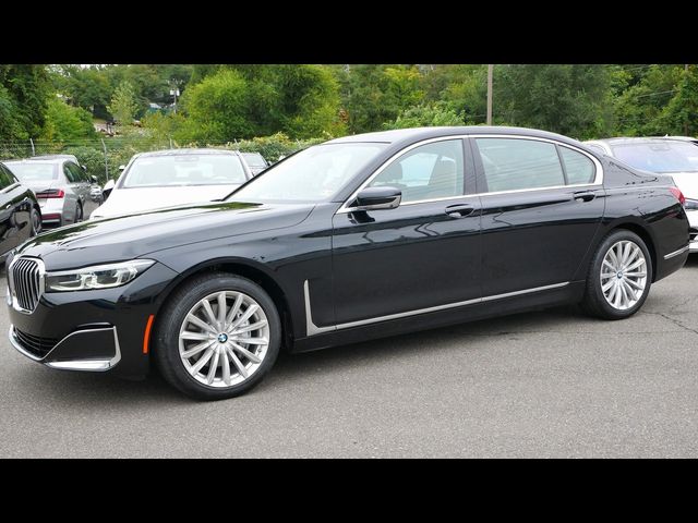 2022 BMW 7 Series 740i xDrive