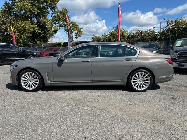 2022 BMW 7 Series 740i xDrive