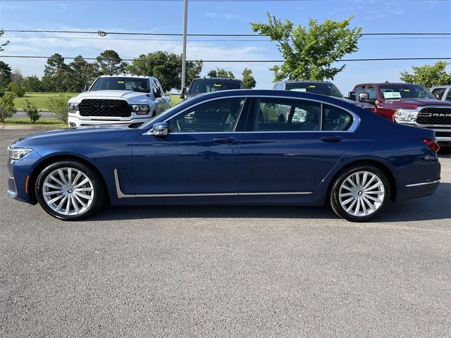 2022 BMW 7 Series 740i xDrive