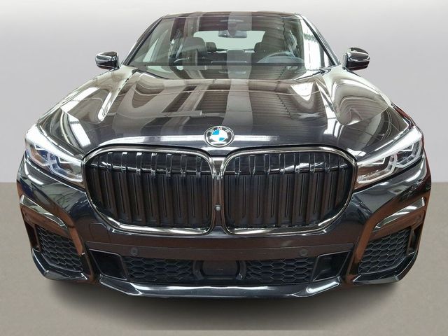 2022 BMW 7 Series 740i xDrive