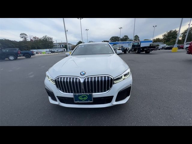 2022 BMW 7 Series 740i xDrive